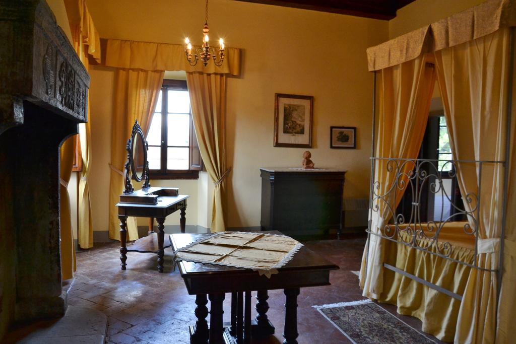 Villa Aurora Di Ferracciano Borgo San Lorenzo Habitación foto